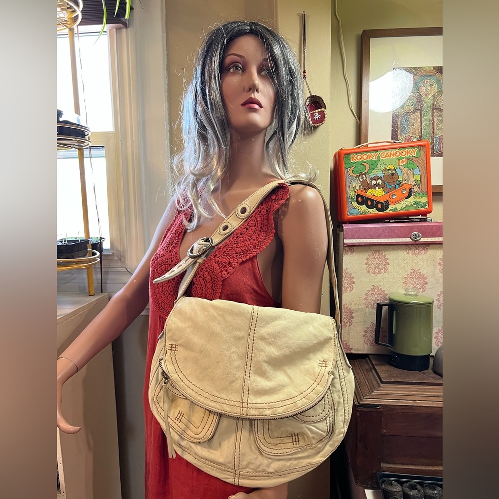 Lucky Brand Leather Purse White Mint